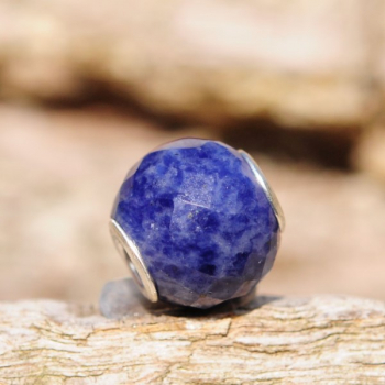 Preview: Trollbeads - Runder Blauer Sodalith, facettiert - WYSIWYG