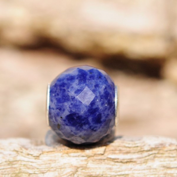 Preview: Trollbeads - Runder Blauer Sodalith, facettiert - WYSIWYG