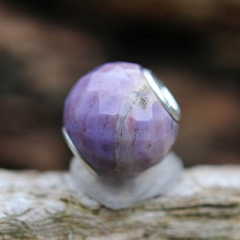 Preview: Trollbeads - Runde Purple Jade, facettiert - WYSIWYG