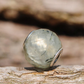 Trollbeads - Runder Prehnit, facettiert