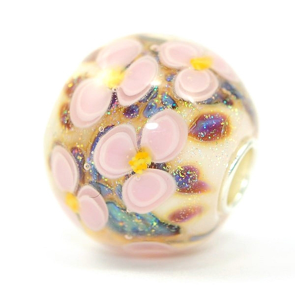 Eavae Beads