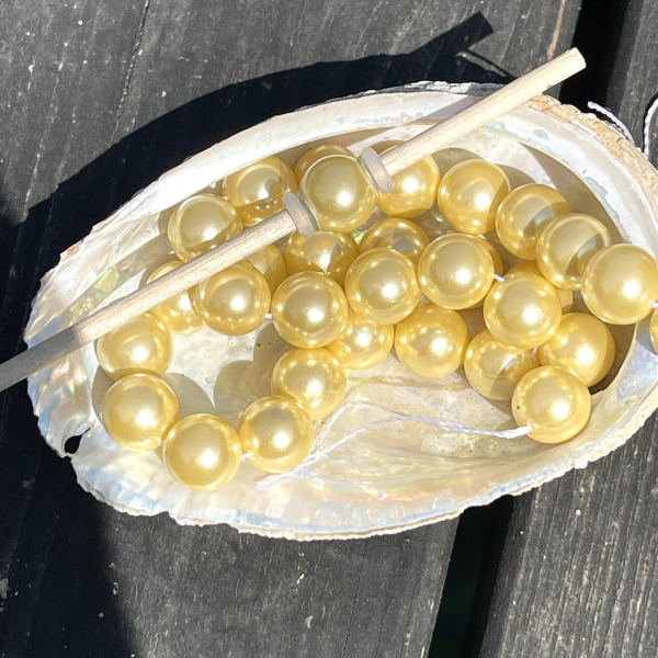 Katzenmaiers - Pearl - ochre-yellow