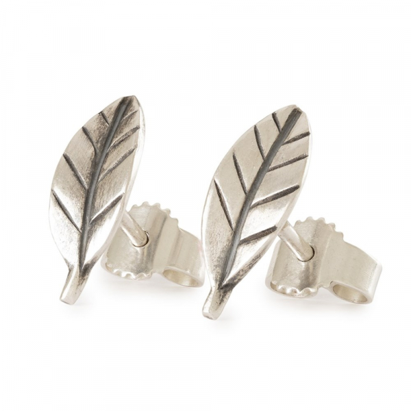 Trollbeads - Spring 2025 - Leaf of Hope Studs